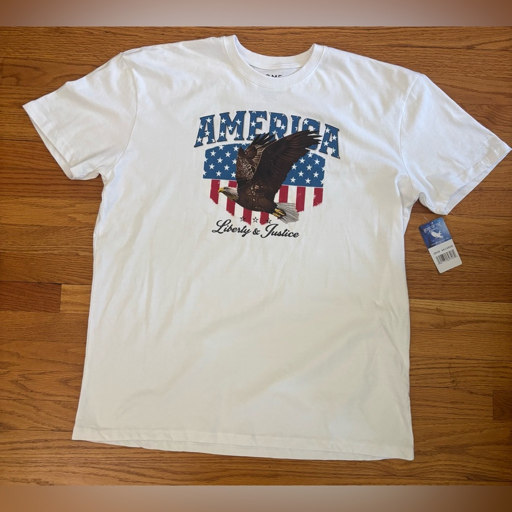 Home of the Brave Tshirt Men’s 2XL Multicolor America Liberty Justice Eagle New